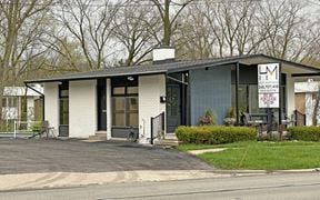 32300 Grand River Ave