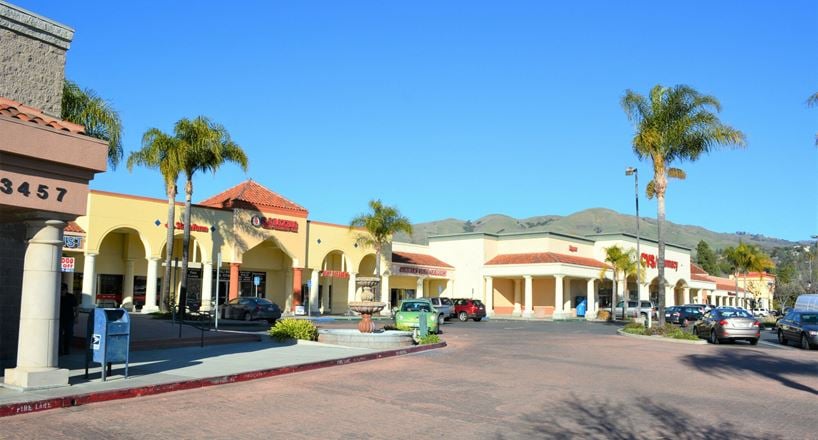 Country Club Villa Shopping Center
