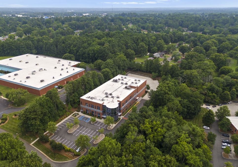 TechPark- 483 Lakeshore Parkway