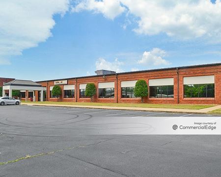 Photo of commercial space at 1501 Riverside Drive in Chattanooga