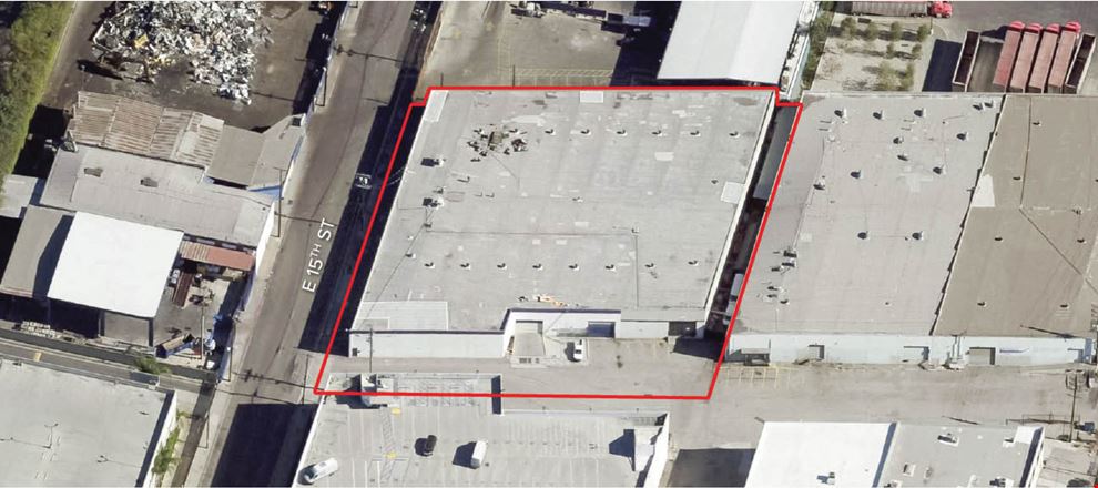 Industrial space for Rent at 2050 E 15th St in Los Angeles