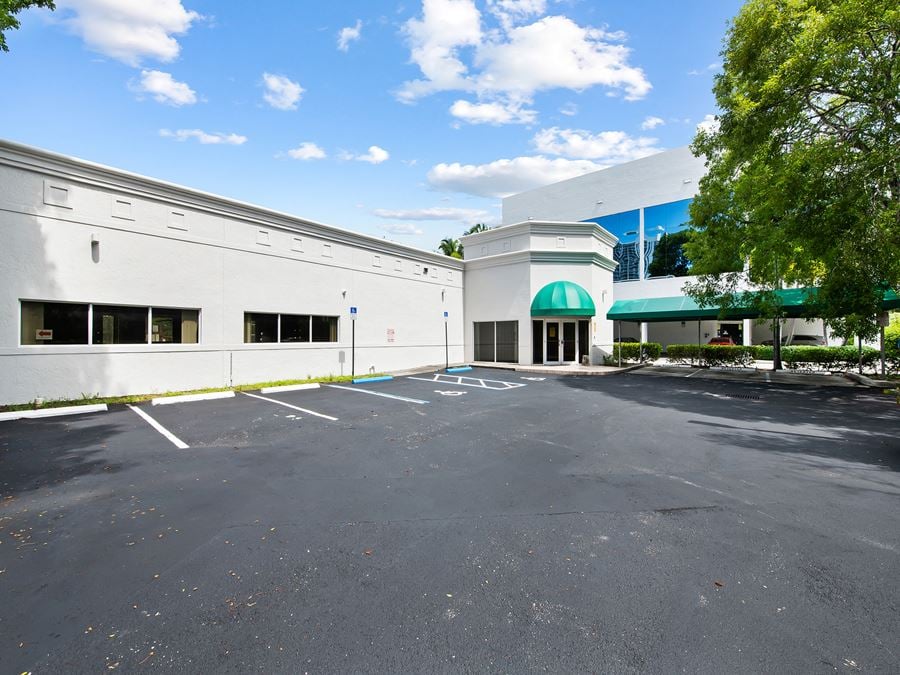 Freestanding Building