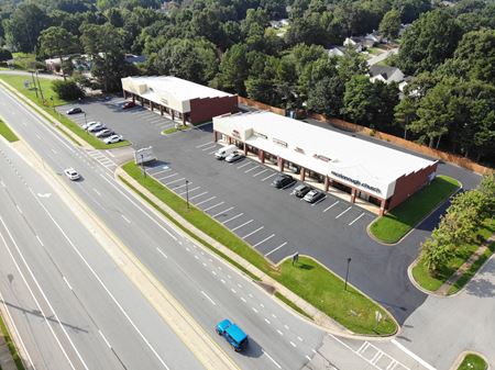 Retail space for Sale at 141-167 Jonesboro Rd in Mcdonough