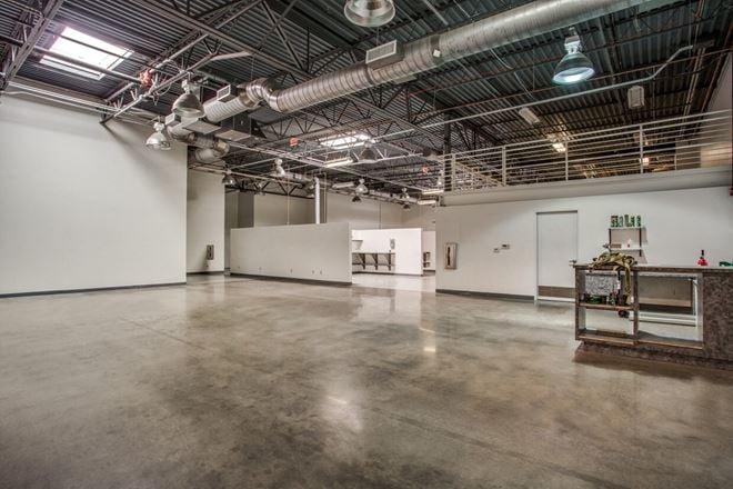 2021 Commerce Dr McKinney