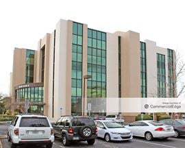 Major Center Plaza II