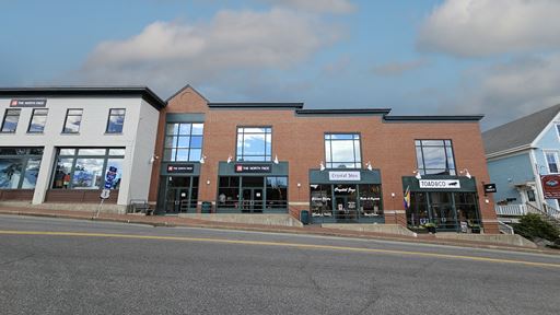 9 Bow Street, Freeport