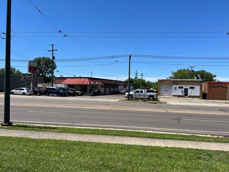 Photo of commercial space at 3924-3928 Salem Ave in Dayton