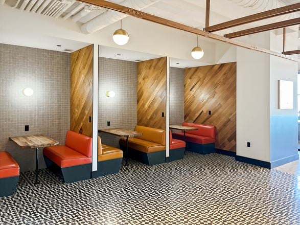 Spaces - Chicago - 332 S Michigan Avenue