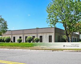 10 Bearfoot Road