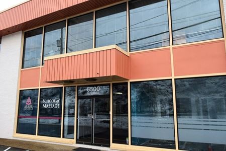 Commercial space for Rent at 6500 Papermill  in Knoxville