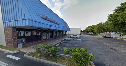 Prominent Retail Level Exposure on South Dixie Hwy