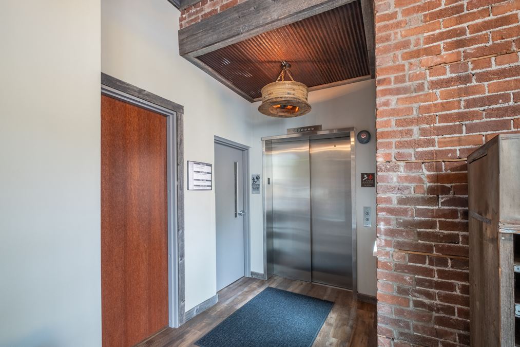 111 N Market Street