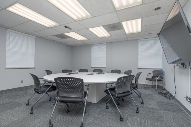 North Hampton Office Space