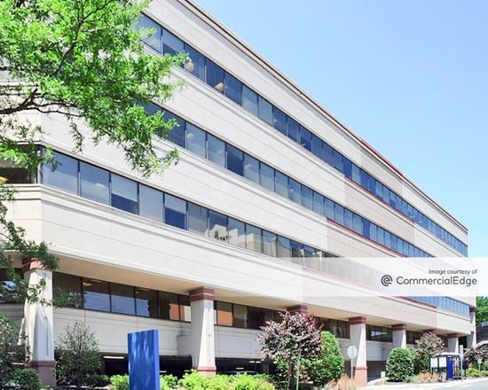200 Plaza Drive