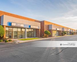 Northeast Commerce Center - 400 Northeast Drive