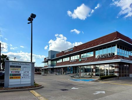 Retail space for Rent at 5410 Bellaire Blvd
 in Houston