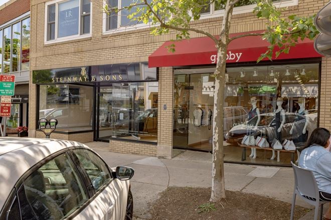 70-74 GREENWICH AVENUE