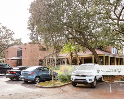DemiSar Workspace - 2701 West Busch Blvd