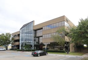 8851 Camp Bowie