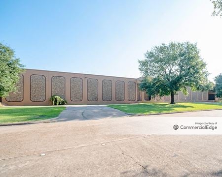 Industrial space for Rent at 10506 Kinghurst Drive in Houston