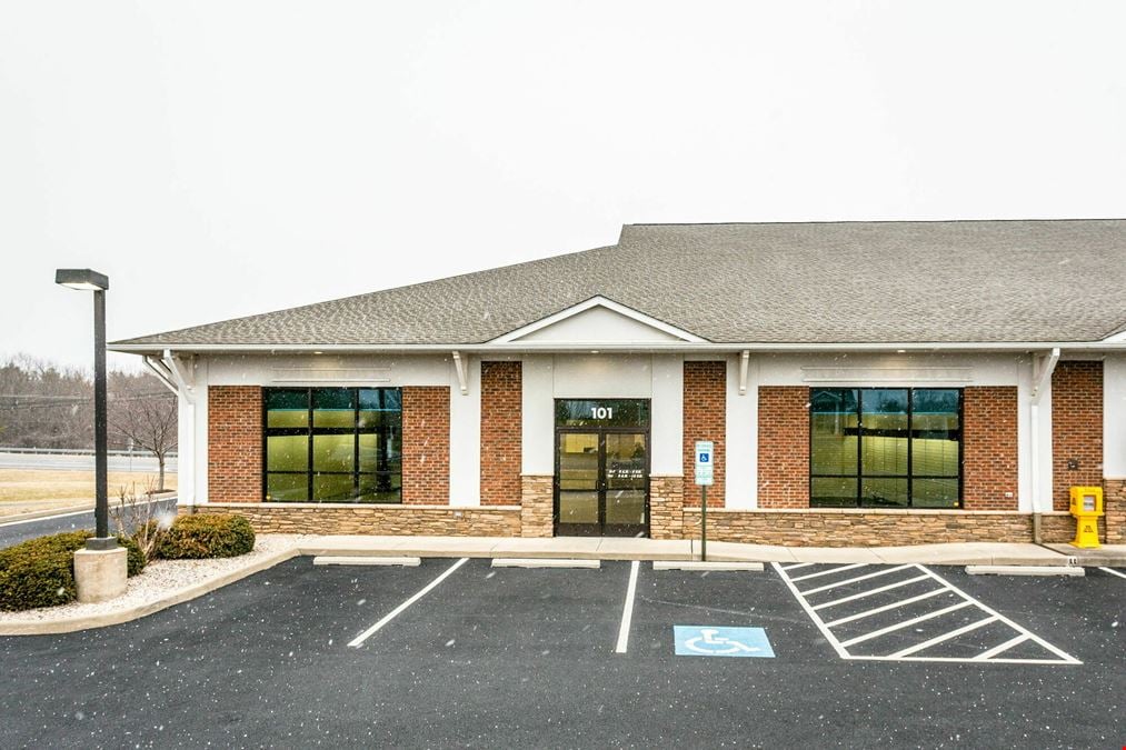 OFFICE CONDO AVAILABLE IN MYERS CORNER OFFICE COMPLEX
