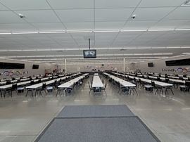 FREESTANDING RETAIL BUILDING
