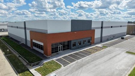 Industrial space for Rent at 1100 Tower Ln in Bensenville