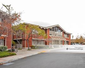Castro Commons Professional Center