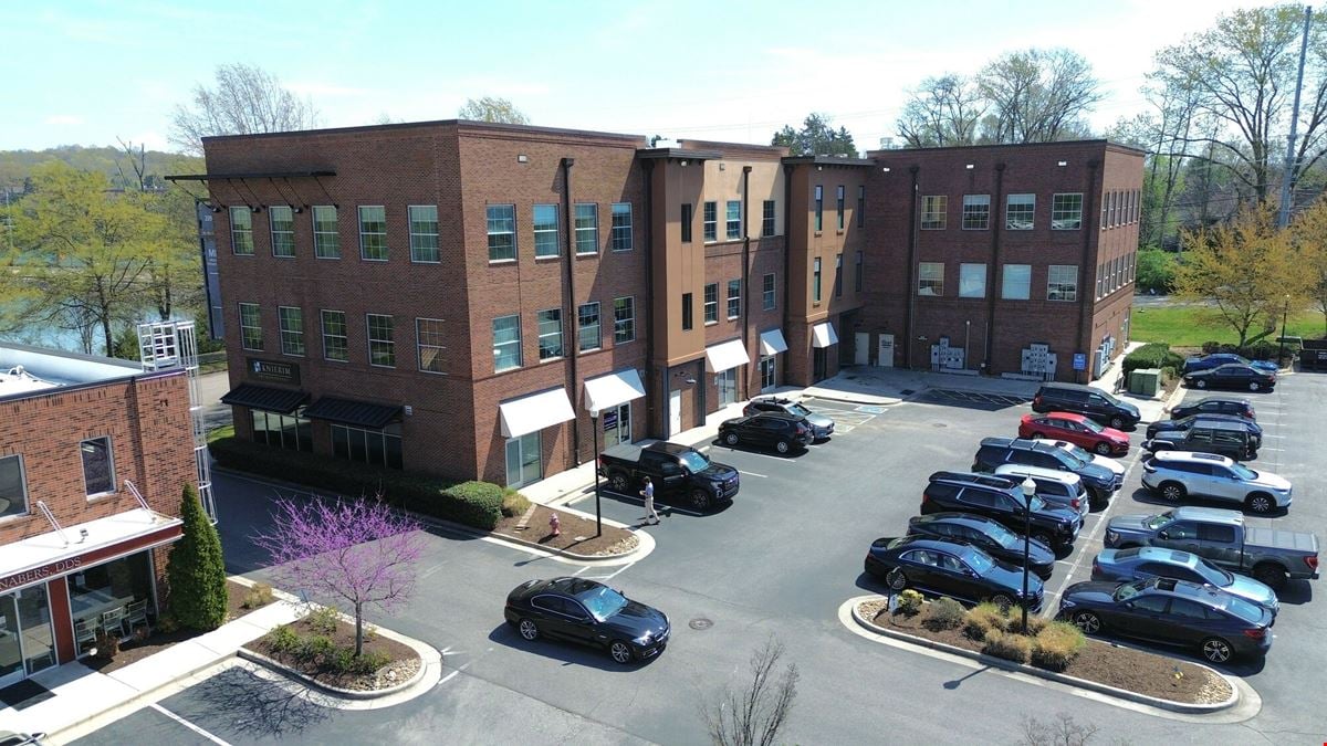 Cornerstone at Northshore Town Center