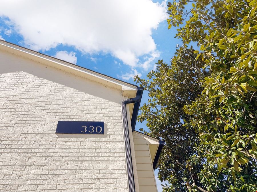 Turnkey 8-Unit Multifamily Investment