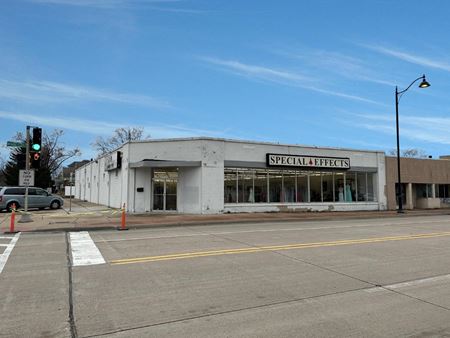 Retail space for Sale at 3126 Avenue of the Cities in Moline
