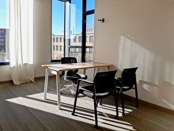 Regus - Milwaukee - S 1st Street
