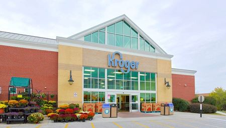 Photo of commercial space at 210 Franklin Road in Brentwood