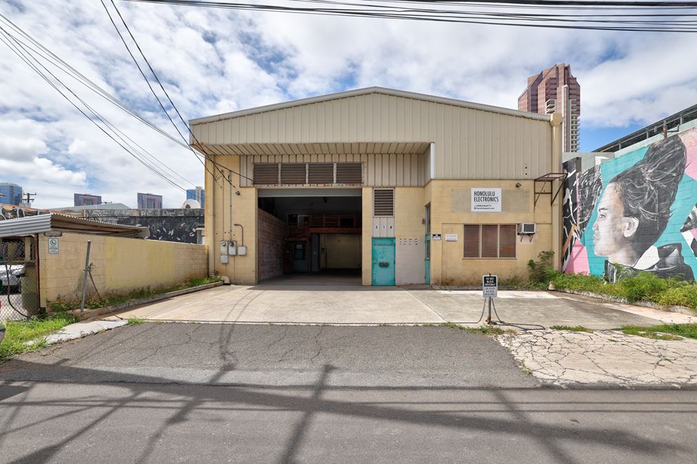 518 Kamani St