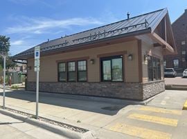 1730 East 10th Street (Former Caribou Coffee)