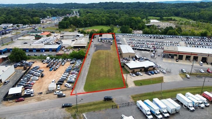 Industrial space for Sale at 115 Meadland Cir in Hueytown