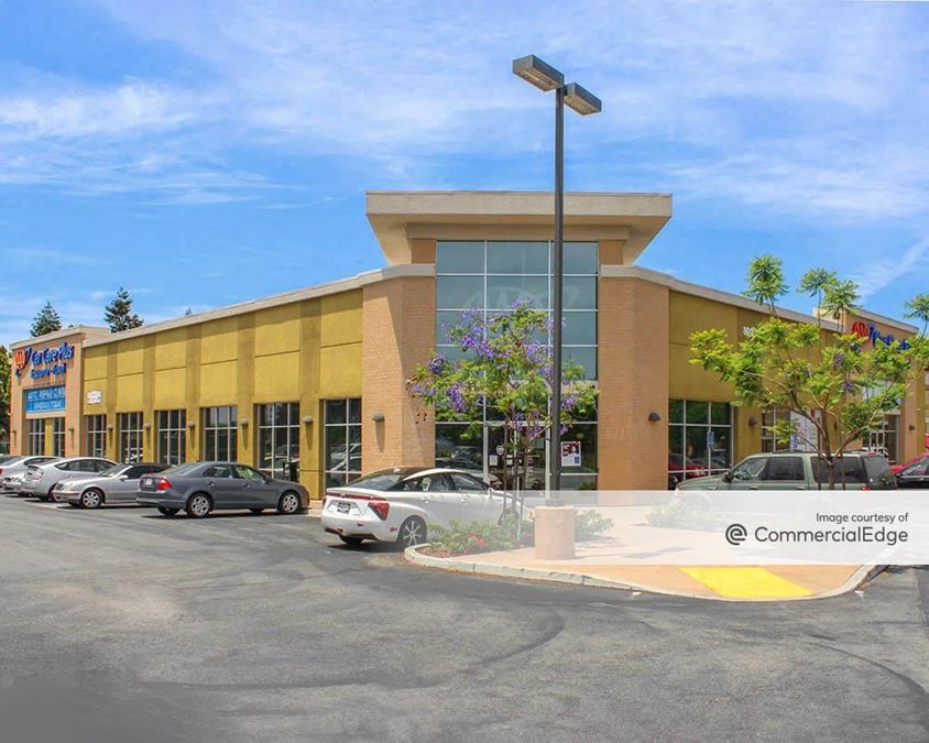 Brokaw Commons 1035 East Brokaw Road Retail Building