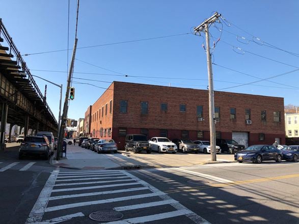Industrial space for Rent at 250 AVENUE W. in BROOKLYN
