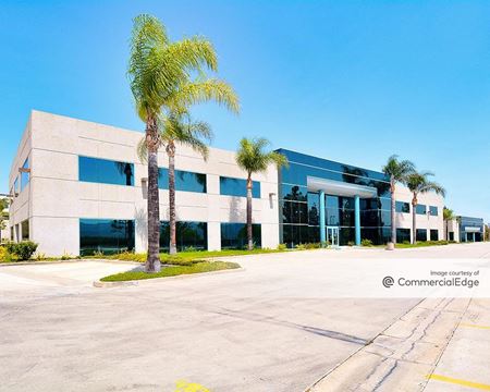 Hillside Business Center - Simi Valley