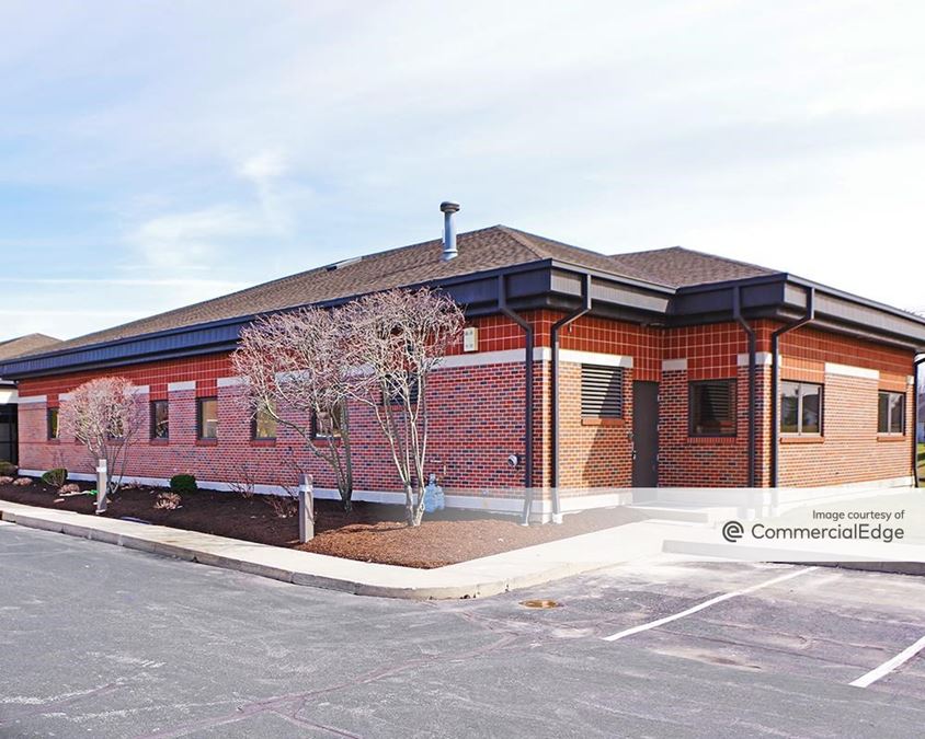 Woodland Medical Plaza 1234 East Dupont Road, Fort Wayne, IN