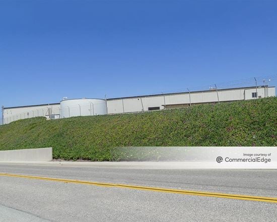 Mesa Business Park - 700 Airport Road