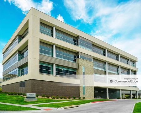Office space for Rent at 1811 Aksarben Drive in Omaha