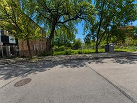 929-31 W Cullerton St