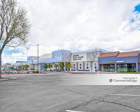 Retail space for Rent at 2211 E. PALMDALE BLVD. in PALMDALE