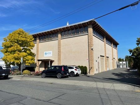 Photo of commercial space at 717 Aldebury Street in Victoria
