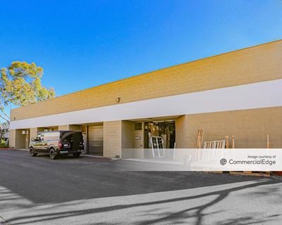 Scripps Mesa Business Park - 9879-9939 Hibert Street