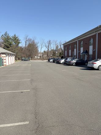 Turnkey Modern Office Suites For Lease