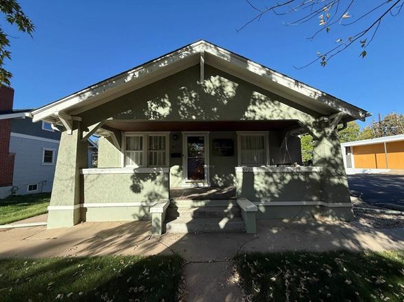 1,120 SF Office/Retail/Live/Work Bldg. for Sale/Lease