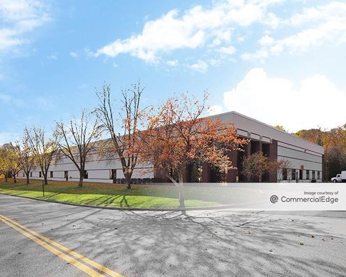 Holmberg Building