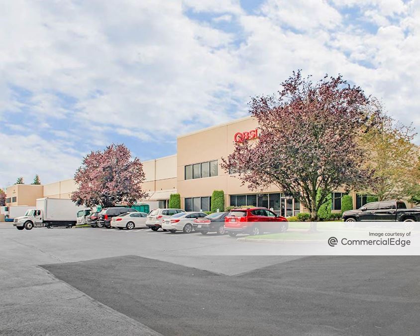 Kent 72 Distribution Center 7008 South 212th Street Industrial Building